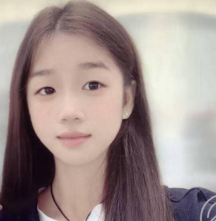 我工作的小區業主的女兒被我拿下