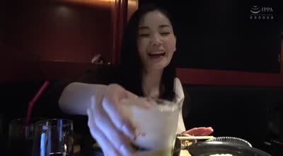 YMDS-205 いちゃラブ密著特濃せっくちゅ 憧れの本田ももを獨占した一夜。